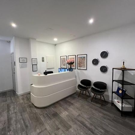 Hostal Rias Bajas Madrid Exteriér fotografie