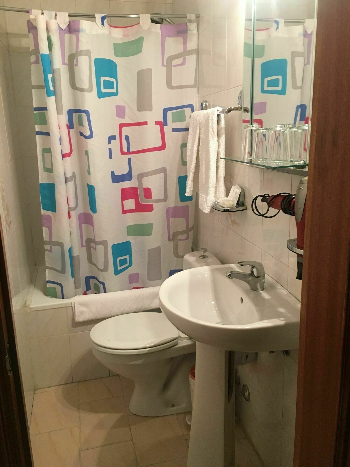 Hostal Rias Bajas Madrid Exteriér fotografie