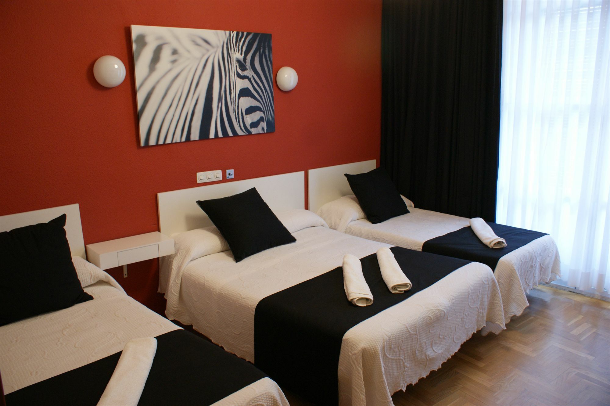 Hostal Rias Bajas Madrid Exteriér fotografie